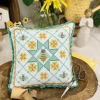 Primrose Cottage - Honey Bee Quilt