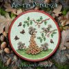 Lola Crow - Acorn Bonanza